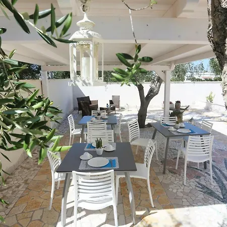 Il Giardino Degli Aromi Bed & Breakfast Cerfignano